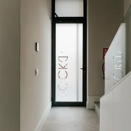 Dock 1 * סנטה קרוז דה טנריף